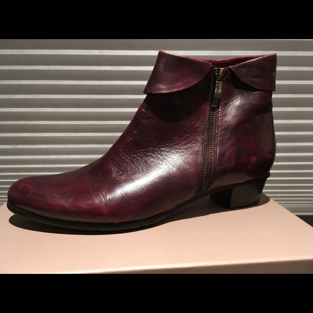 Leather ankle boots by Regarde le ciel - Picture 4 of 5
